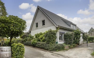 Dorpsstraat 23, Rhenoy