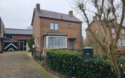 Wethouder van Akenstraat 26, Est