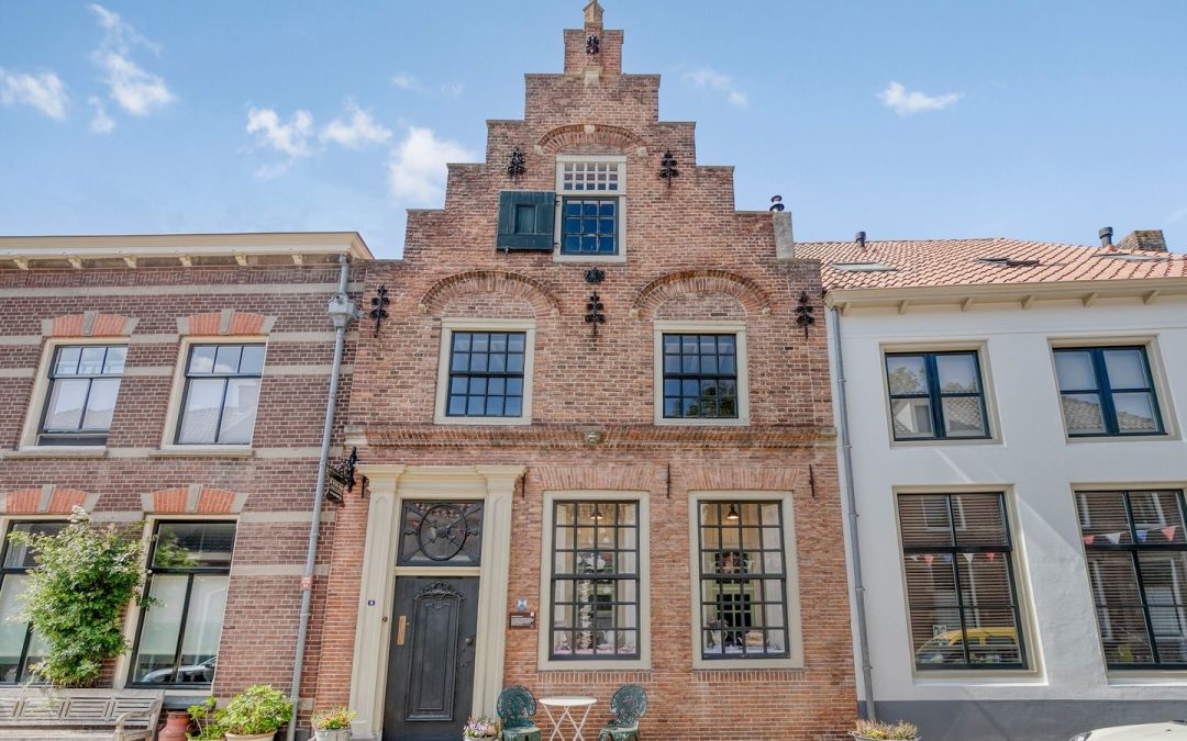 Rodeheldenstraat 20, Buren