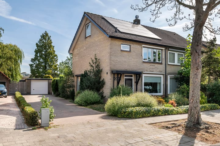 Mr. Thorbeckestraat 15, Tiel