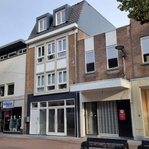 Waterstraat 8611, Tiel